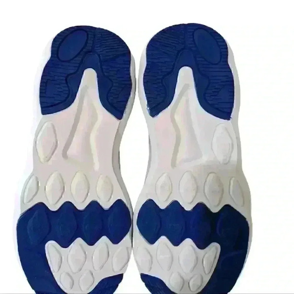 Sport Kids Sneaker Running Shoe Size 4 - Picture 9 of 9